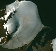 _Спутниковый снимок района пролива Гайдовского - копирайт ИТЦ СканЭкс. 2012 г.